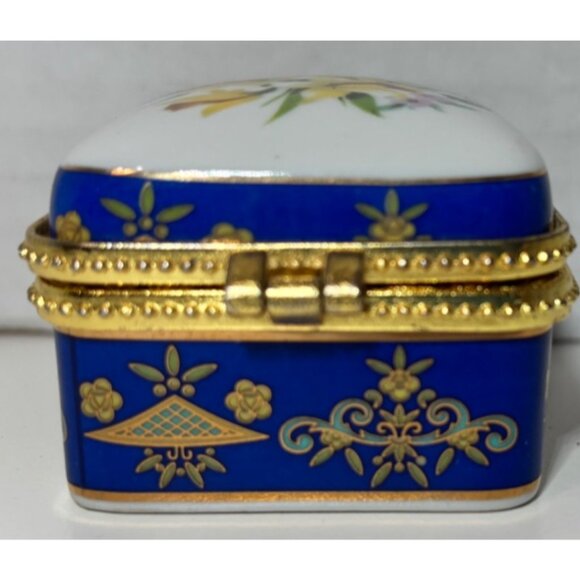Vintage Blue Gold Porcelain Trinket Box Floral Decorative Small Jewelry Holder - Picture 6 of 6